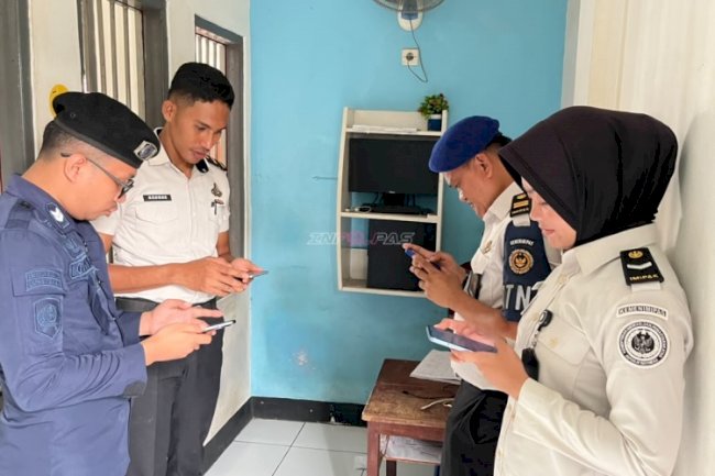 Antisipasi Modus Penipuan, Lapas Wahai Periksa Ketat Wartelsuspas