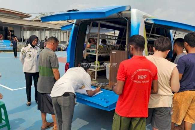 Jemput Ilmu di Balik Jeruji, Lapas Pangkalpinang Hadirkan Perpustakaan Keliling
