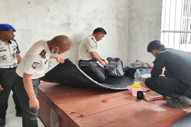 Ciptakan Hunian Aman dan Tertib, Lapas Geser Gelar Razia Insidentil 