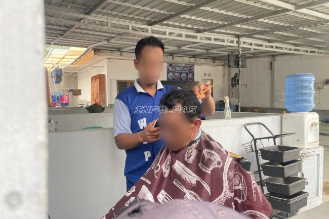 Dari Balik Lapas, Warga Binaan Tanjung Asah Keahlian Pangkas Rambut untuk Masa Depan