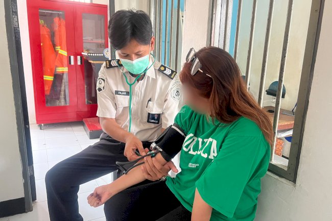 Peduli Kesehatan Keluarga Warga Binaan, Lapas Wahai Hadirkan CKG Gratis