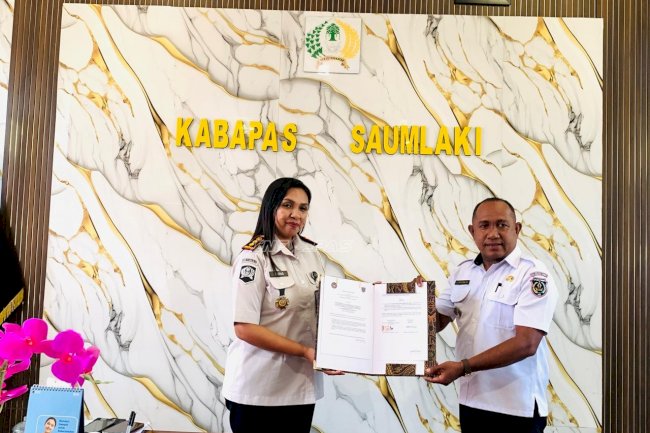 Bapas Saumlaki dan Kecamatan Nirunmas Sepakati Kerja Sama Pembimbingan Klien