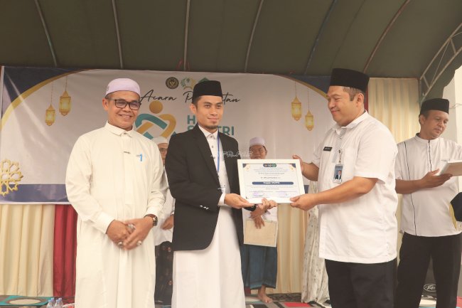 Semarak Hari Santri 2026 di Lapas Amuntai, 11 Pengajar dan 31 Santri Berprestasi Terima Penghargaan