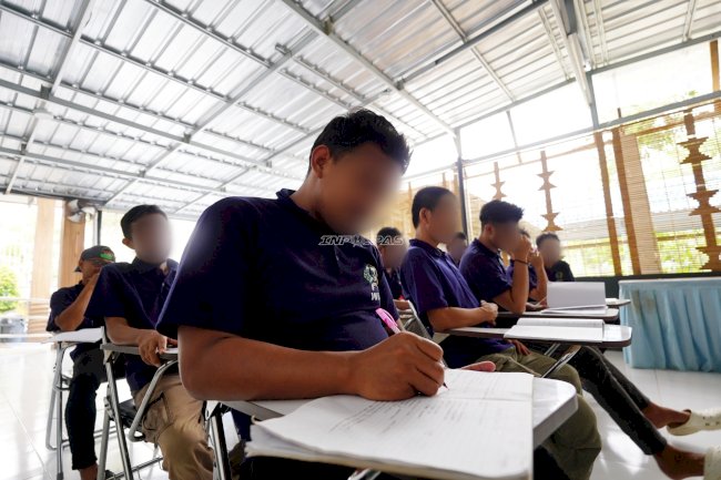 Pembelajaran Paket C, Lapas Narkotika Karang Intan Kenalkan Manfaat Ilmu Sejarah