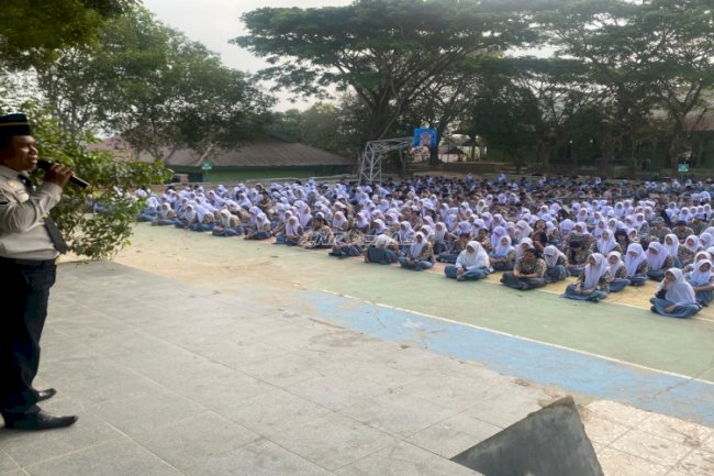 Bapas Kendari Sosialisasikan UU SPPA dan Pencegahan Kenakalan Remaja di SMAN 6 Kendari