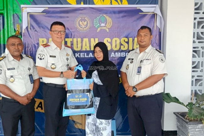 Wujud Kepedulian Sosial, Lapas Ambon Bagikan Paket Sembako bagi Masyarakat Sekitar