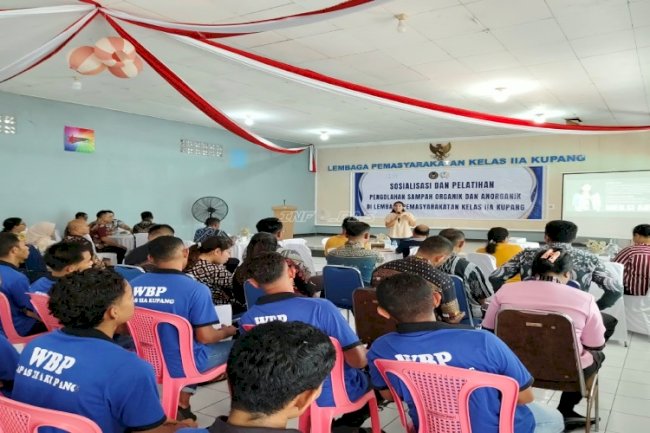 Bersama Politani Negeri Kupang dan Bank Sampah Mutiara Timor, Lapas Kupang Latih Petugas dan Warga Binaan Olah Sampah Organik dan Anorganik